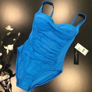 La Blanca Ruched Sweetheart Twist Front One Piece Swimsuit Electric Blue NWT